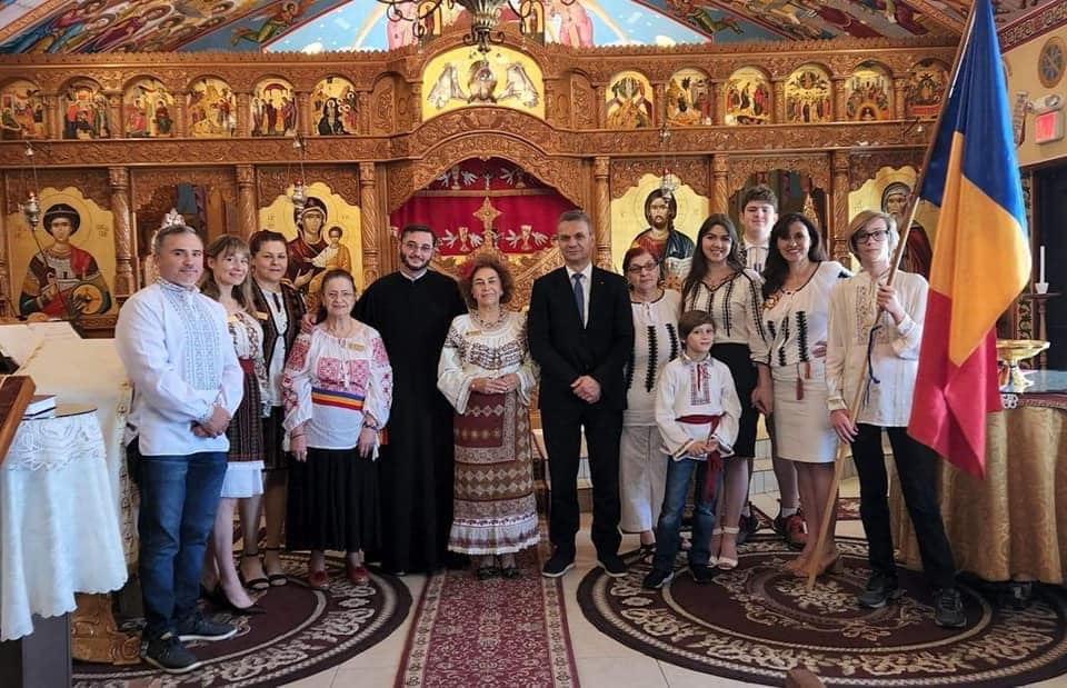 Parishioners in traditional Romanian clothing